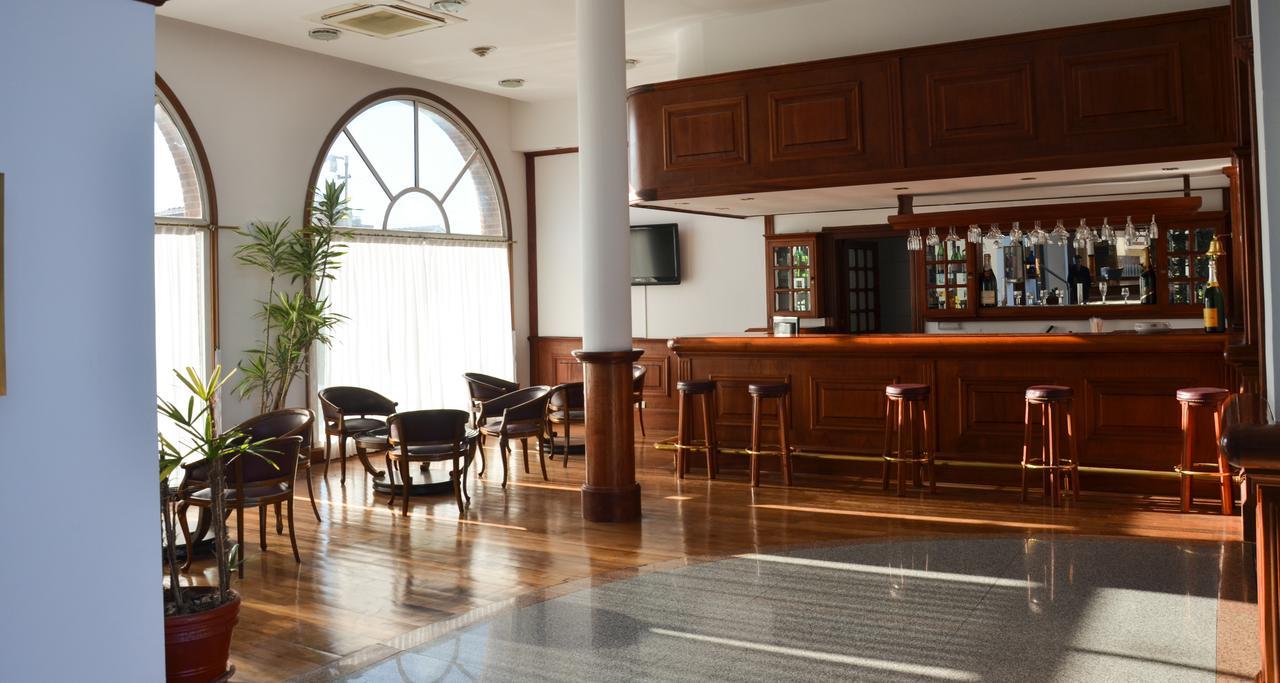 Hotel Reviens Pinamar Exterior photo