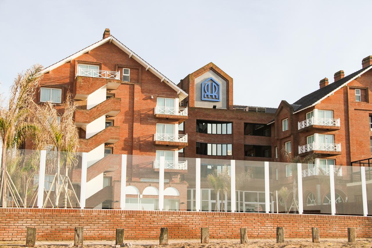 Hotel Reviens Pinamar Exterior photo